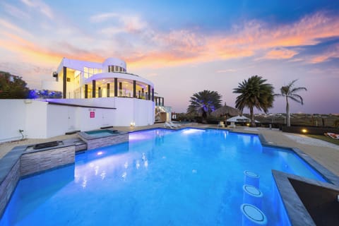 Spectacular mansion with a resort pool and hot tub