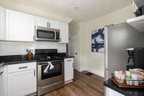 Fully Furnished Kitchen