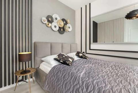 Comfortable double bed