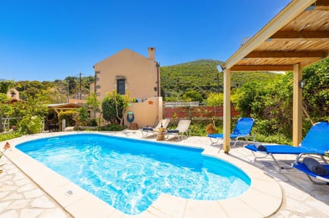 Beautiful villa with private pool and terrace