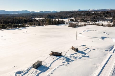 Scenic Tiny Home, Five Minutes to Stowe Main St! (3207)