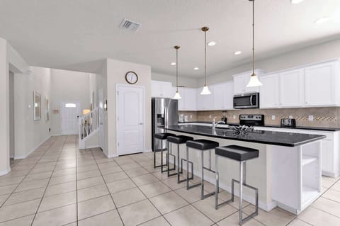 Kitchen Area with Breakfast Bar Seating