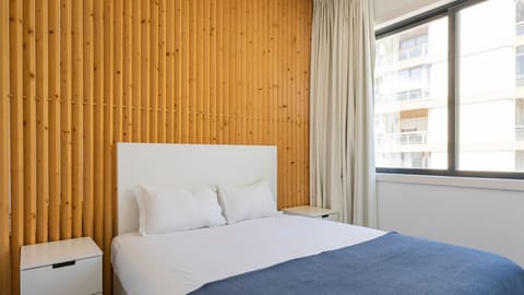 Our bedroom is the ideal space to kickstart your mornings with a positive vibe #relax #airbnb