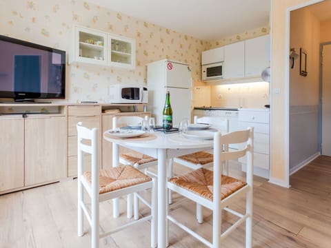 Furniture, Cabinetry, Countertop, Table, Wood, Interior Design, Kitchen, Home Appliance, Kitchen Appliance, Flooring