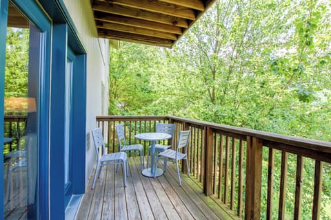 And an open back deck
