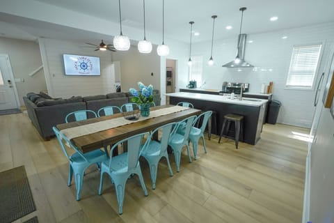 Main living area and kitchen. 