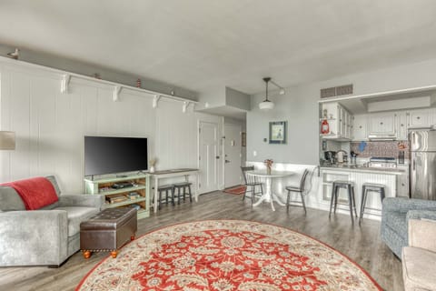 Flat screen TV for relaxing and unwinding.