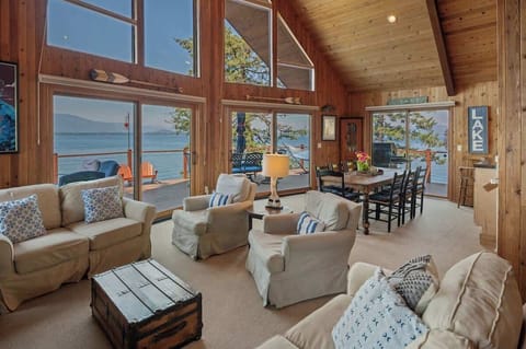 Living and dining areas with views of Lake Pend Oreille