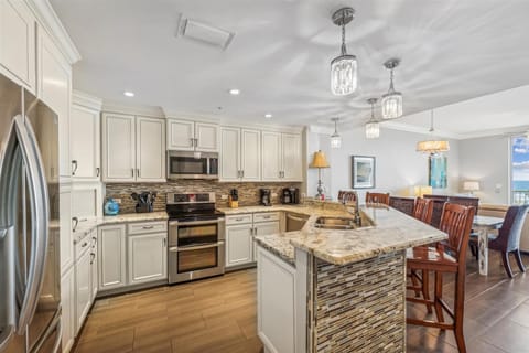 spansihkey204kitchen18a3311