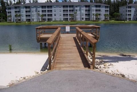 Dock