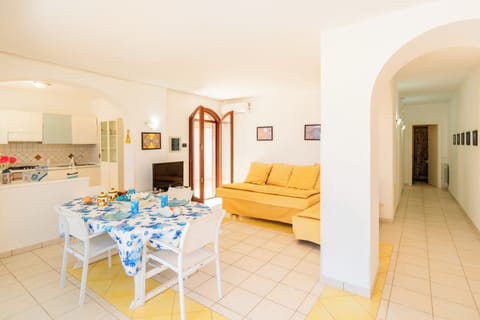 Living and dining room