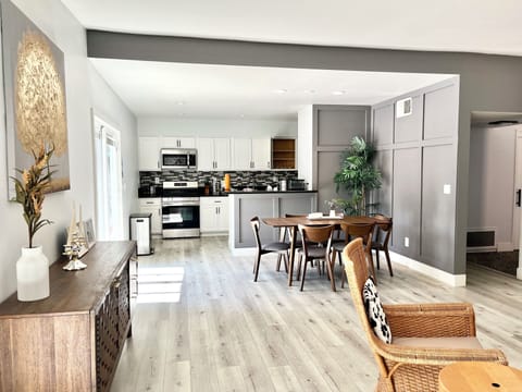 Dinner area and kitchen