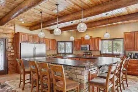 F62d84be 9cb8 4b62 bc98 cd0368cc3fc0