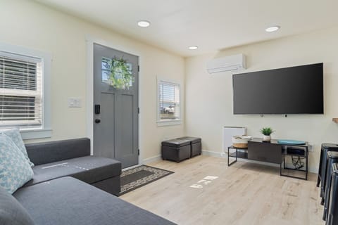 Living Room | Full Sleeper Sofa | A/C Unit | Smart TV