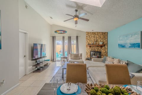 Beach Retreat with Backyard Flair! w/Yard Games Apartment in Atlantic Beach