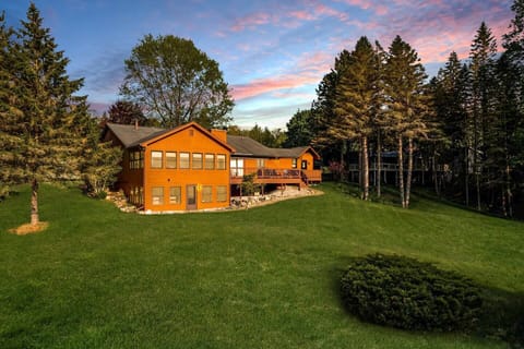 Relax in the rolling hills Up North, savor stunning sunsets with loved ones on the deck, or stay up late to marvel at the Northern Lights!