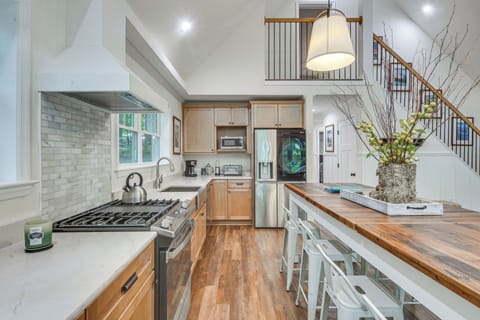 Kitchen | Dishwasher