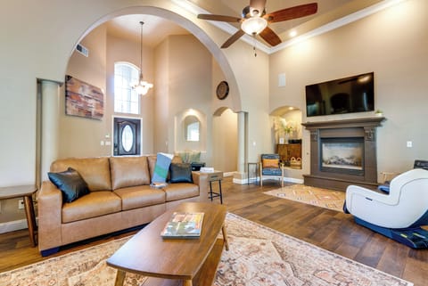 Clovis Vacation Rental | 3BR | 2BA | Step-Free Entry | 1,886 Sq Ft