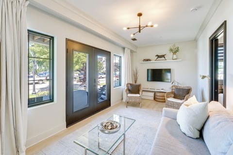 Ludington Vacation Rental | 1BR | 1BA | Stairs Required | 700 Sq Ft