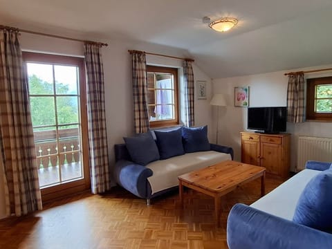 Jagawinkel Apartment No. 4 - Wasserleonburg Castle Cabin in Friuli-Venezia Giulia