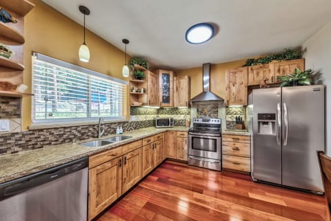 Beautiful kitchen with stainless steel appliances and lots of counterspace