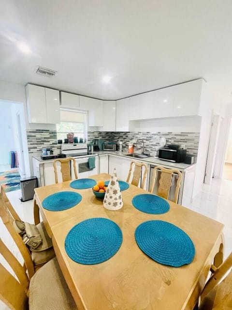 60379cb4-ab5d-4607-806a-a50d9265c736