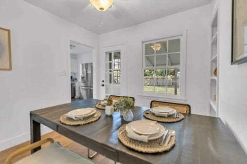 1539 Maryland Avenue-19