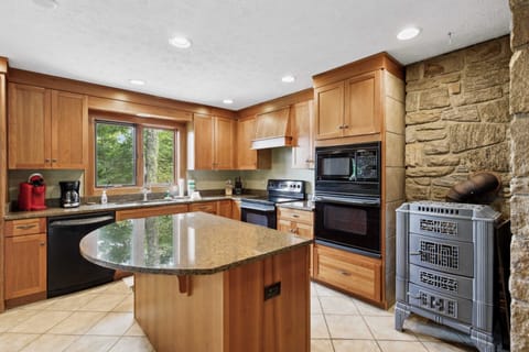 Large Island for Meal Prep