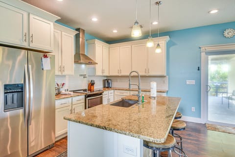 Kitchen | 1st Floor | Cooking Basics | Pod Coffee Maker | Microwave | Toaster