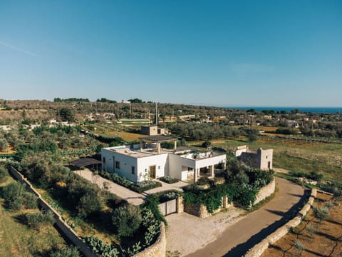 Panoramic exterior view of Casa Campanella, with breathtaking view of the sea.
