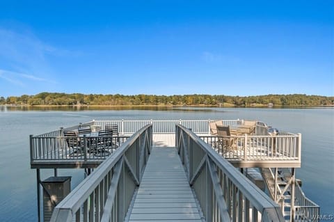 Dock/deck on lake