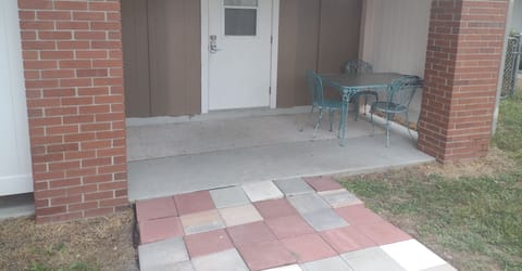 entrance to your unit B 