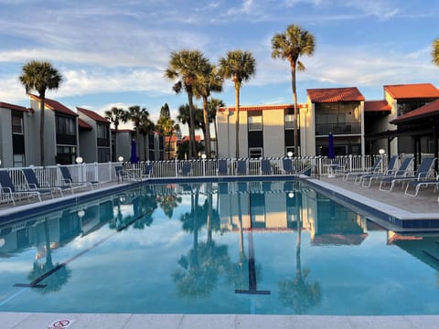Heated pool