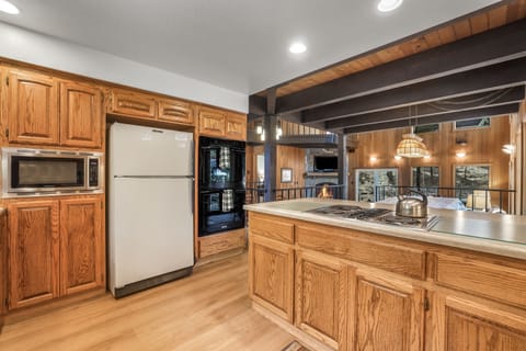 Kitchen looking toward dining area.