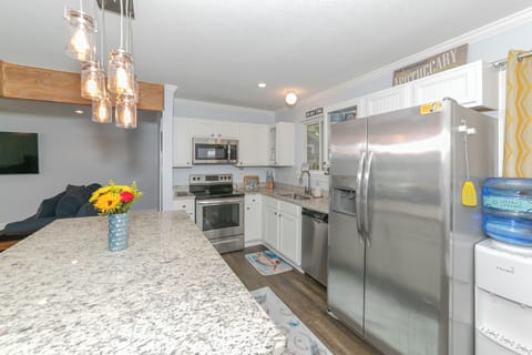 Fully equipped kitchen