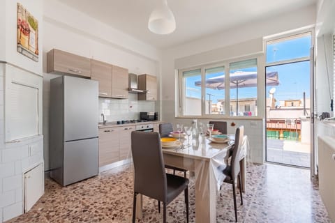 Kitchen and dining area