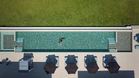 Enjoy the perfect blend of relaxation and style.