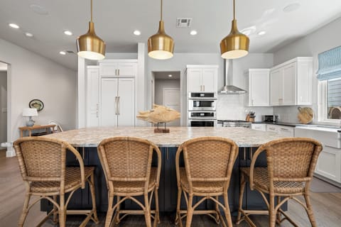 Residence III Kitchen