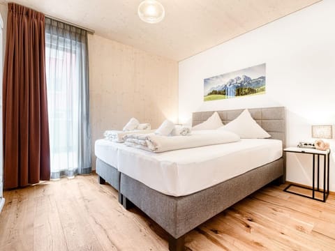 Familienfewo Zentral by A-Appartments - apartment/apartment, shower, WC, 2 Apartment in Brand