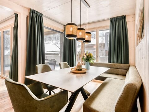 Familienfewo Zentral by A-Appartments - apartment/apartment, shower, WC, 2 Apartment in Brand