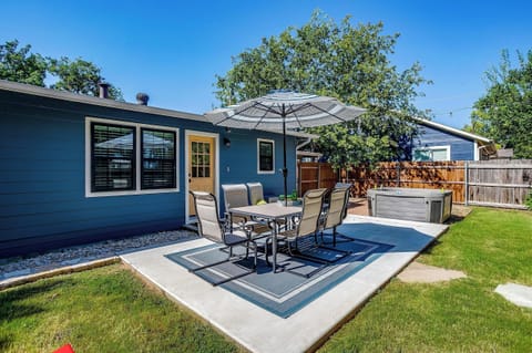 The best seat in the house is outside—dine with a view you won’t forget.