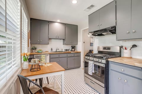 All set and ready for you to cook your favorite meals.

