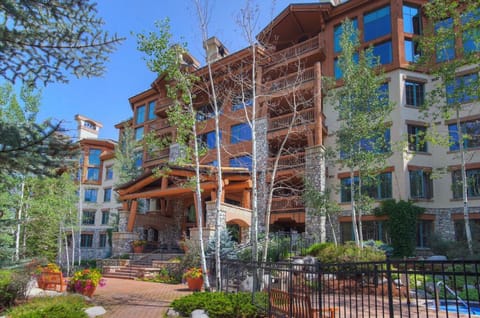 Welcome to Elkhorn Lodge in Beaver Creek!