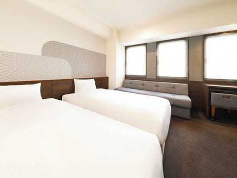 [Deluxe Twin Room with Sofa Bed/22㎡]