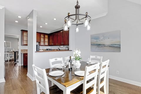 Dining area is next to the kitchen.