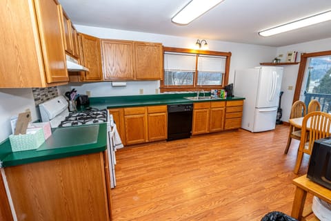 Indoors, Hardwood, Floor, Flooring, Kitchen