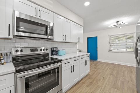Indoors, Kitchen, Microwave, Oven, Cooktop