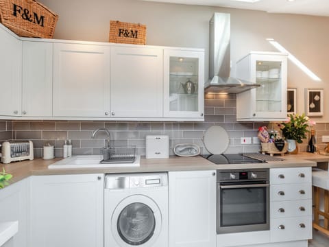 Kitchen | Neptune Cottage, Amble
