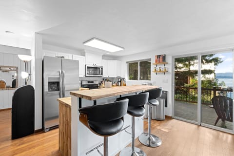 Bar Area with views of the lake