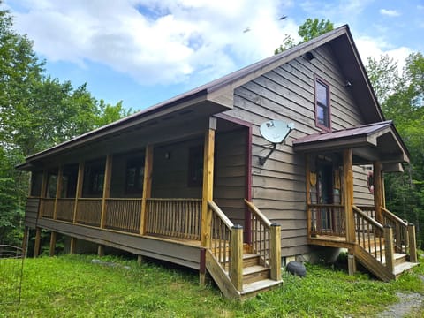 Indian Lake Cabin - View As You Pull Into Driveway